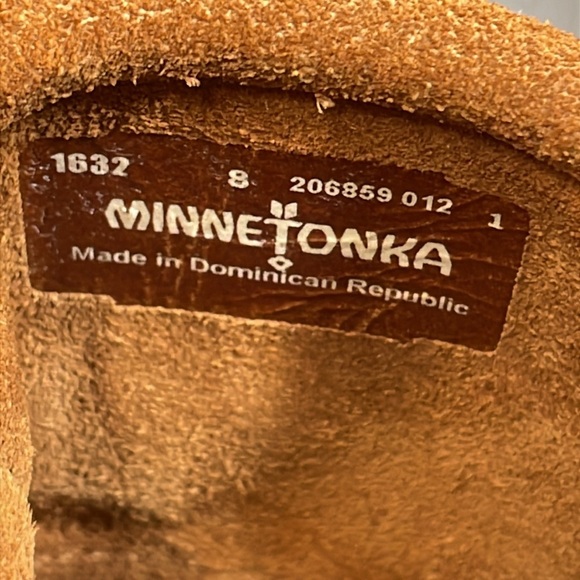 Minnetonka 3-Layer Fringe Boot Style 1632 Brown Suede Leather 8 - Picture 7 of 15